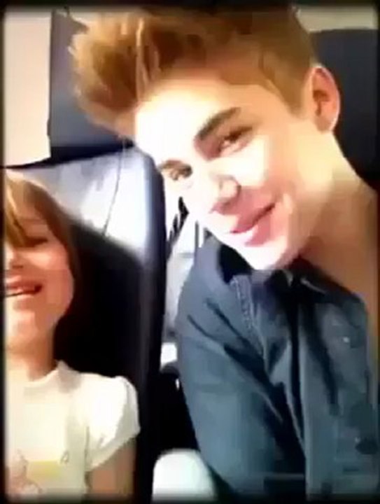 Justin Bieber And Jazzy Singing Boyfriend