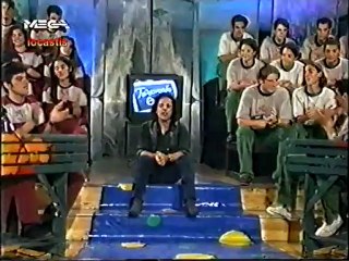 Απόψεις για το AIDS από τον Βασίλη Παπακωνσταντίνου