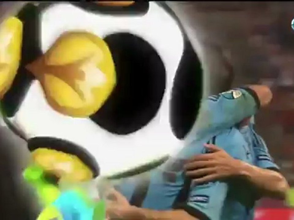 Shakira celebrates the goal by Spain