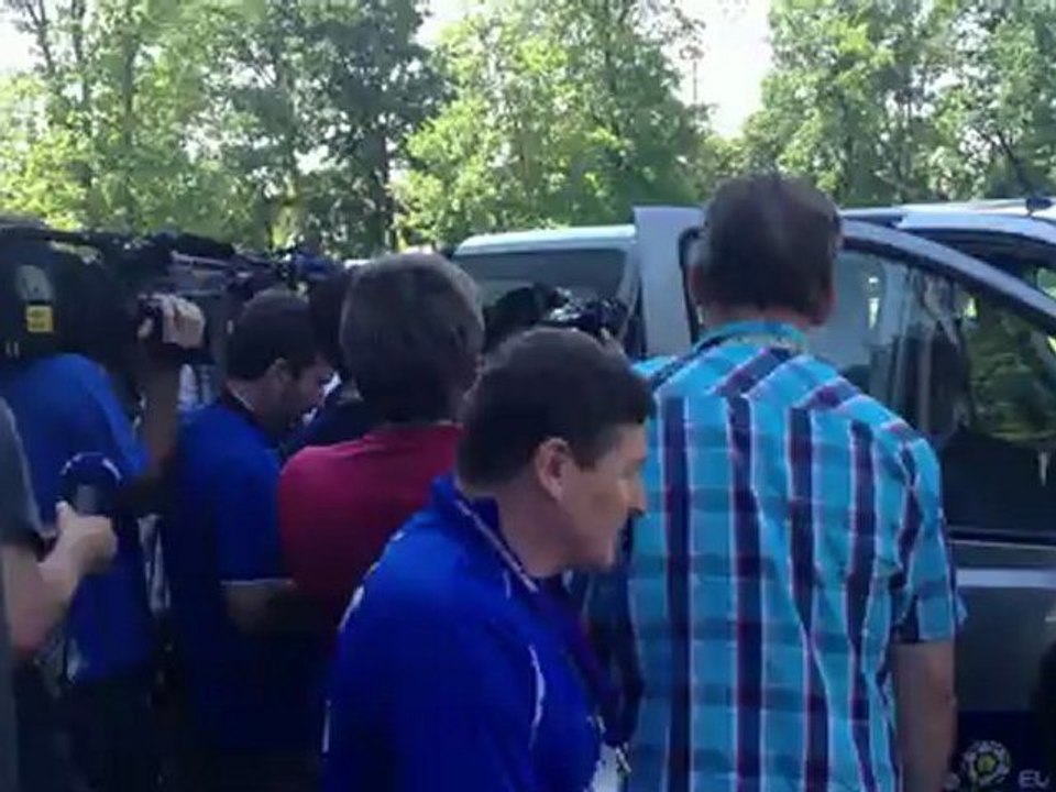 Δημοσιογράφοι στην προπόνηση της εθνικής