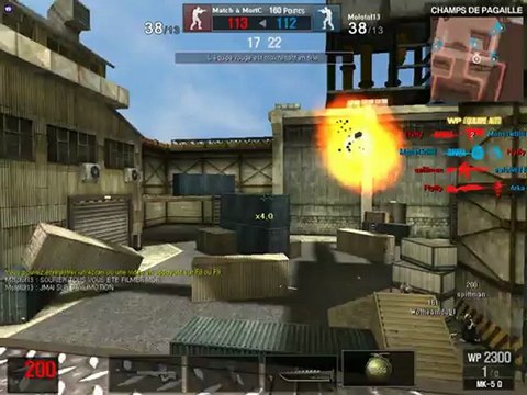 Mr Raleur qui nous fait une chanson pendant ue je joue ptdr