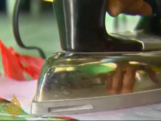 Recycling used to combat Philippine floods