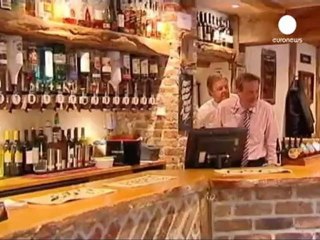 David Cameron oublie sa fille au pub