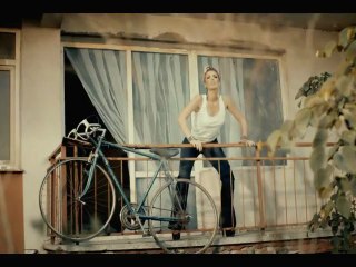 Petek Dinçöz - Çekil