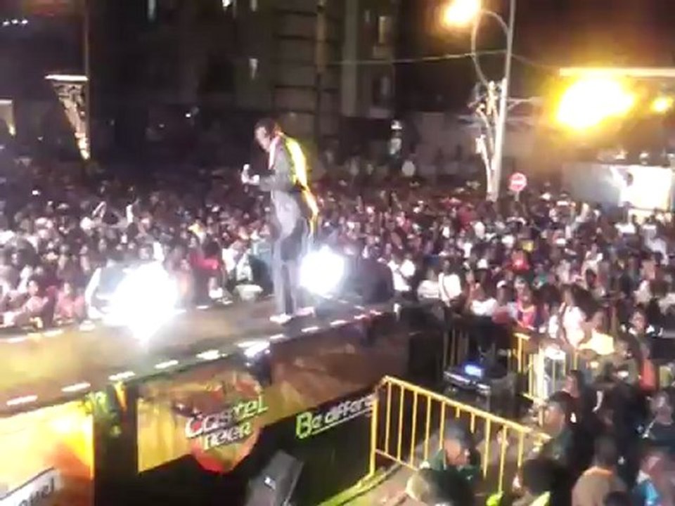 Arnaud EYAGHA,mone minga et tare éko!!