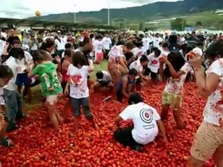 Guerra de tomates en Colombia