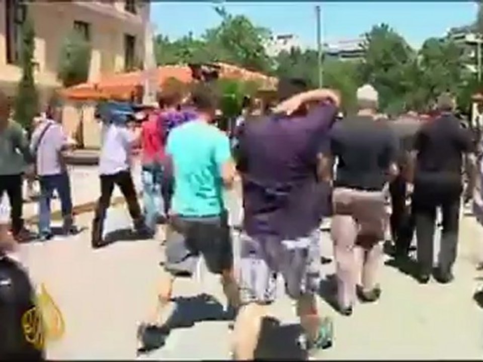 Greek politician sues rivals he attacked