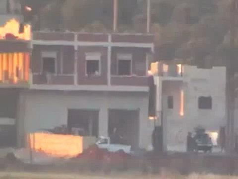 Syria فري برس ريف حلب الأتارب انتشار كبير لعناصر جيش الاسد المجرم وشبيحته على الطريق العام11 6 2012 ج2 Aleppo