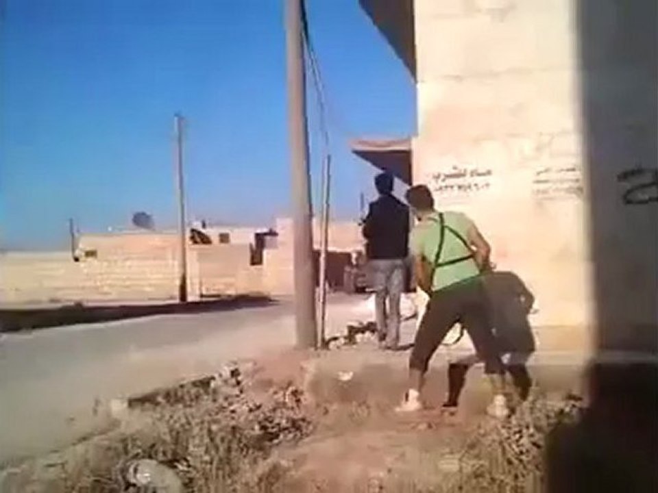 Syria فري برس  حلب لواء احرار الشمال اشتباكات اللواء مع جيش البطة10 6 2012 Aleppo