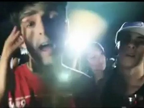 BONDE DA STRONDA ESBÓRNIA E ÁLCOOL