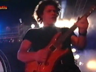 235  Εεειιι_ Ετοιμάστε καπνογόνα_ Ερχονται τα live του Βασίλη_