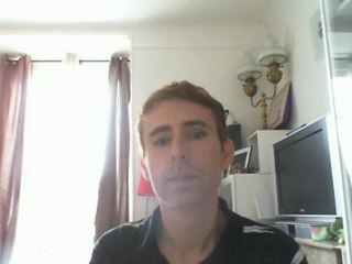 Wiwi égratigne "sur toi" de Zazie