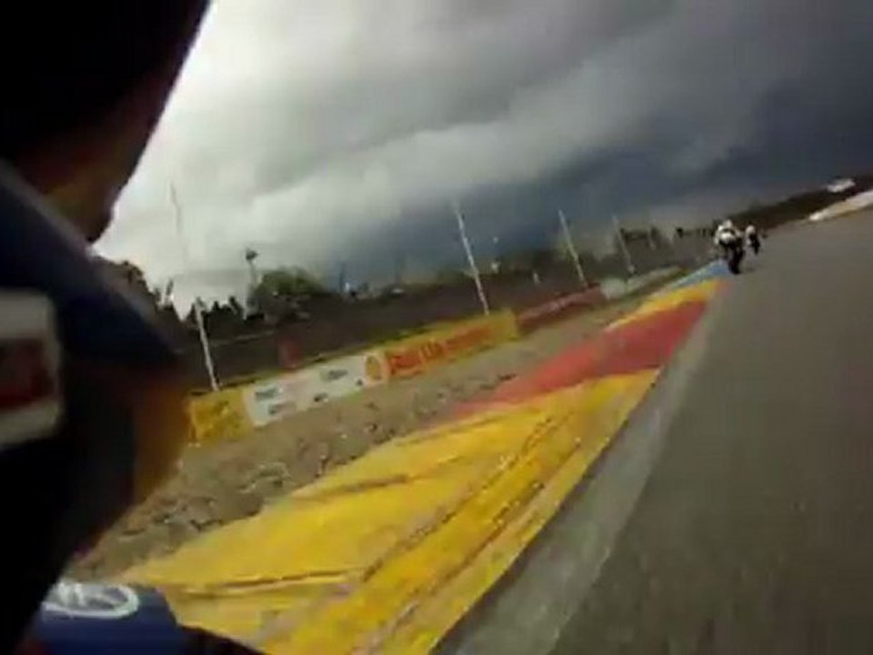 FSBK - Nogaro - Départ en caméra embarquée de la course 2 Supersport