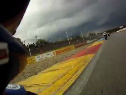 FSBK - Nogaro - Départ en caméra embarquée de la course 2 Supersport