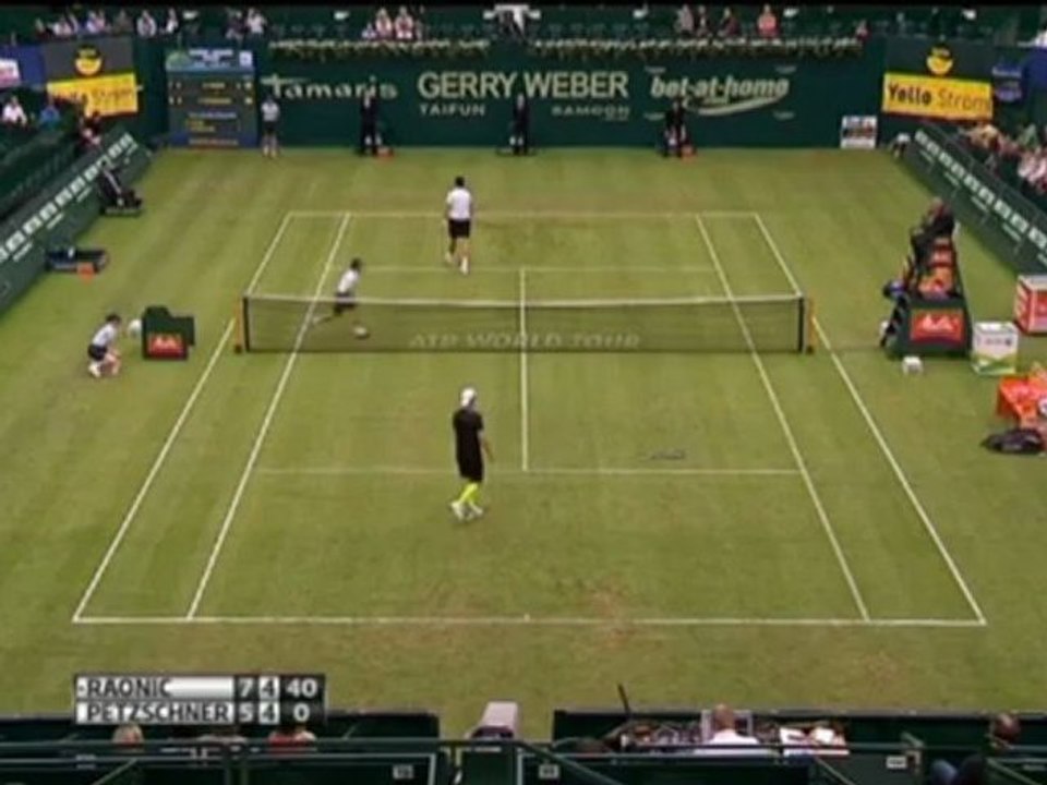 Halle - Raonic gana a Petzschner