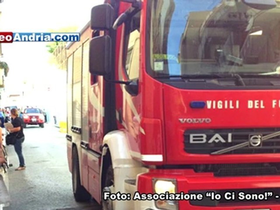 Donna di 98 anni soccorsa dopo caduta in casa: le foto dell'Associazione "Io Ci Sono!" di Andria