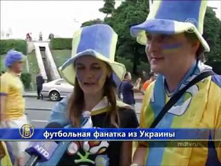 Шведские фанаты прошли маршем по Киеву