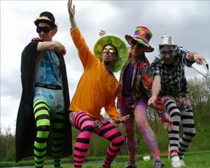 Les nouveaux super héros (feat. Woodman en delire)