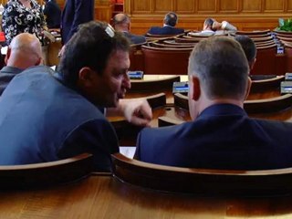 ТОВА ЛЯТО - СЪС 140 КМ/Ч НА МАГИСТРАЛАТА