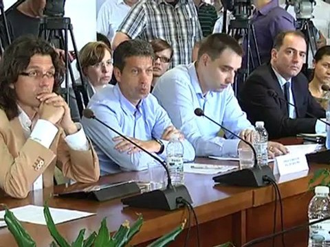 ЦЕНАТА НА ПРИРОДНИЯ ГАЗ СКАЧА С ДО 5%, А НА ВОДАТА В СОФИЯ - С НАД 2%