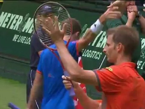 Mayer batte Smyczek - Halle, 1° turno