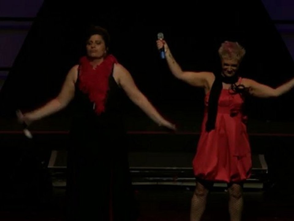 EN ROUGE ET NOIR HD  1080P