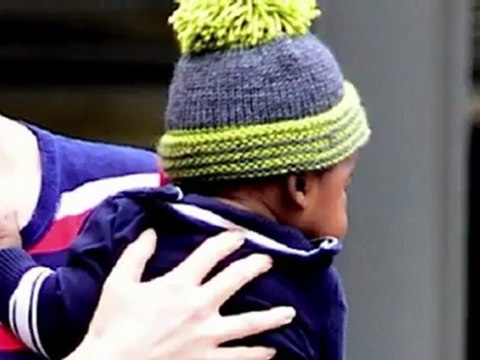 Charlize Theron Shaves Her Head