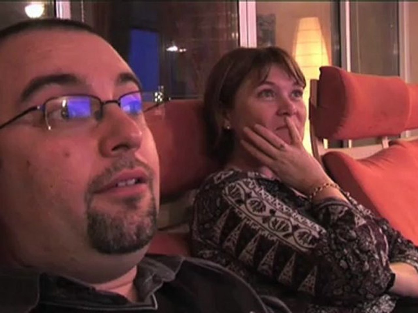⁣Réactions vidéos mariages 2008