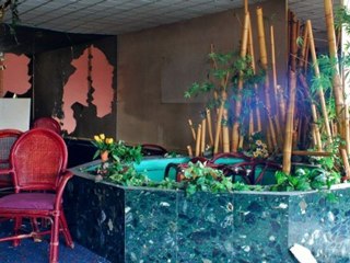 Urbex session 7 piscine le crachoir villa albanaise