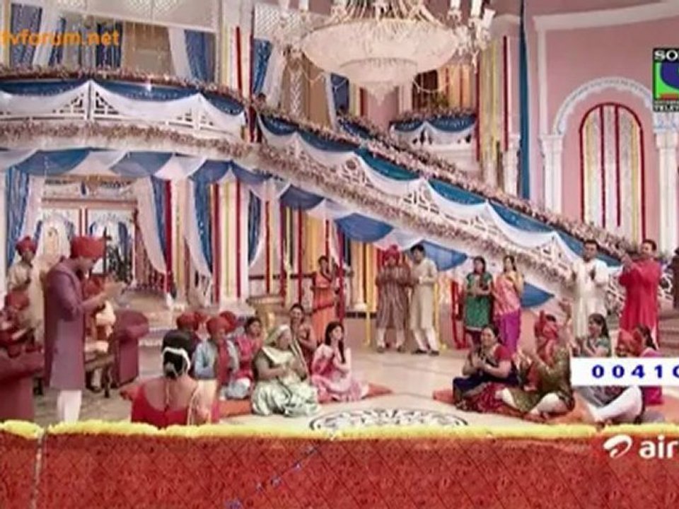 Byah Hamari Bahu Ka - 13th June 2012 Video Watch Online Pt2