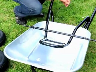 Assemble CLIPSO Wheelbarrow in Under 1 Minute 🛠️