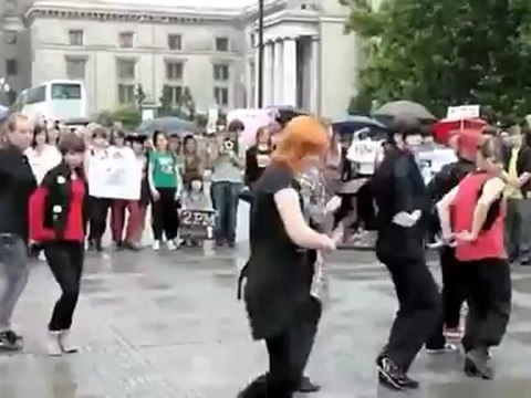 Dreamstage Korea Global Flashmob Day Warsaw Poland Super Junior Bonamana