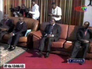 Le président du Sénat reçoit avec le nouvel ambassadeur de Chine au Congo