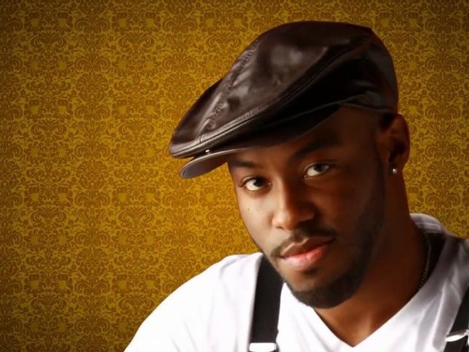 Antoine Dunn - Miss My Love (Lyric Video)