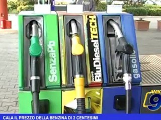 Cala il prezzo della benzina di 2 centesimi