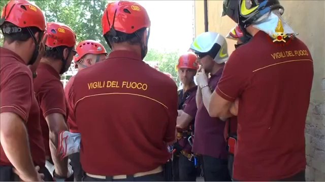 Mirandola (MO) - Terremoto - Chiesa dell'Oratorio della Madonna della Porta (12.06.12)