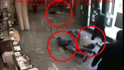 Novate Milanese (MI) - Rapinatore si finge cliente e apre ai carabinieri. Arrestato (12.06.12)