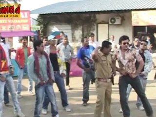 "Raja Chaudhary Raped Me" says Vivek Mishra