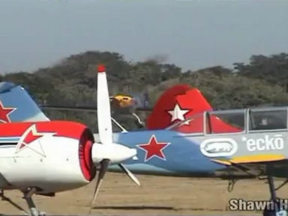 Red Bull Extra 330