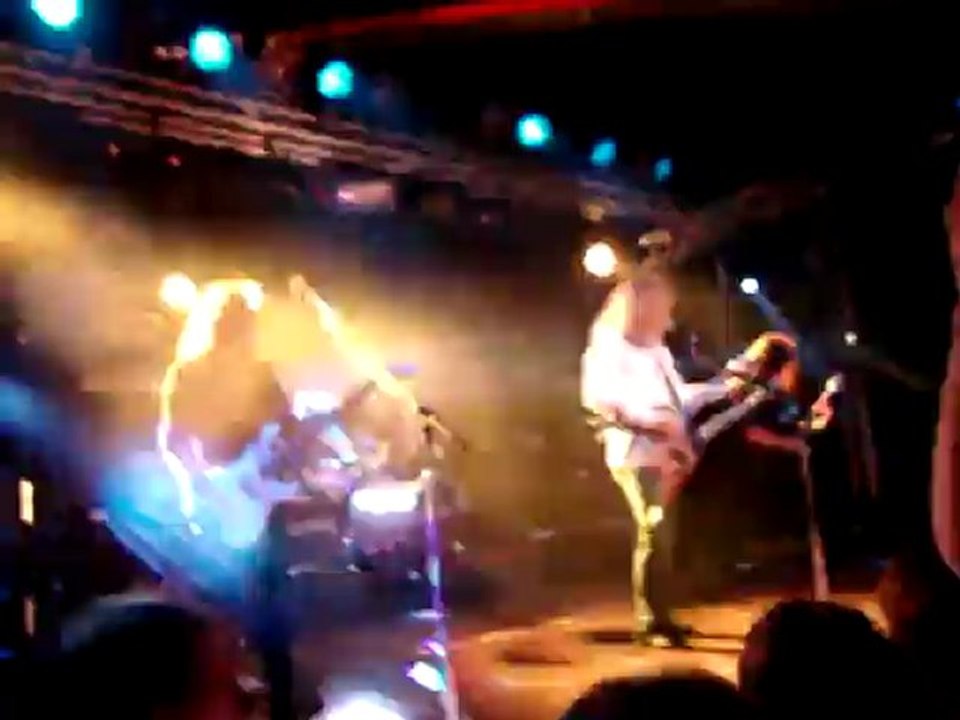 Megadeth - Foreclosure of a dream - Atelier Luxembourg 13 juin 2012 .