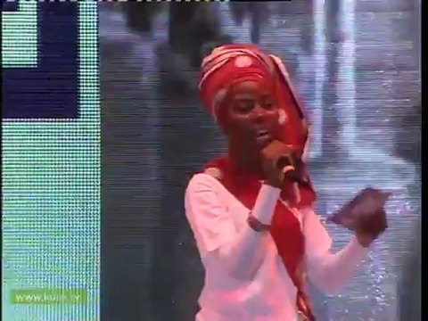 21 Şakira Yarim yarim ANTALYA 10.Türkçe Olimpiyatları