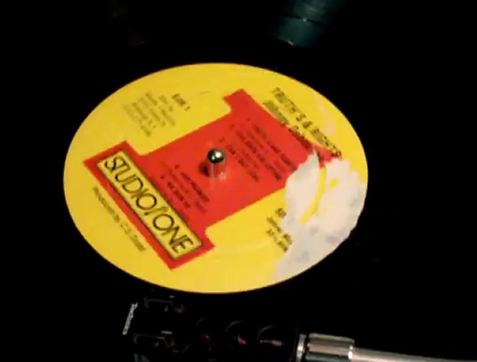 Johnny Osbourne ‎ Truths And Rights Studio One LP  SOLP-0132