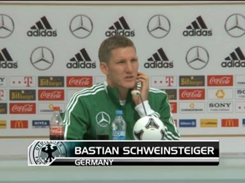 Schweinsteiger - Ich hab Abramowitsch gratuliert