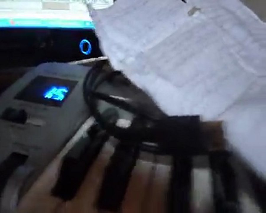 EXTRAIT ENREGISTREMENT MAQUETTE GUIGZ  "CA SENT LA QUENELLE" 2012