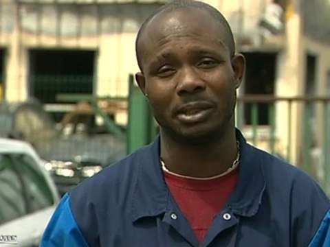 Une casse-auto part en fumée (Longjumeau)