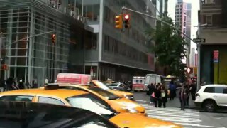 ambulance FDNY 6 e avenue 43 e rue ( Manhattan ) NYC