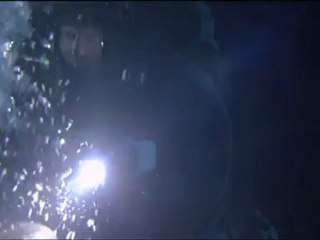 'Sanctum' Movie Clip: Leaking Air