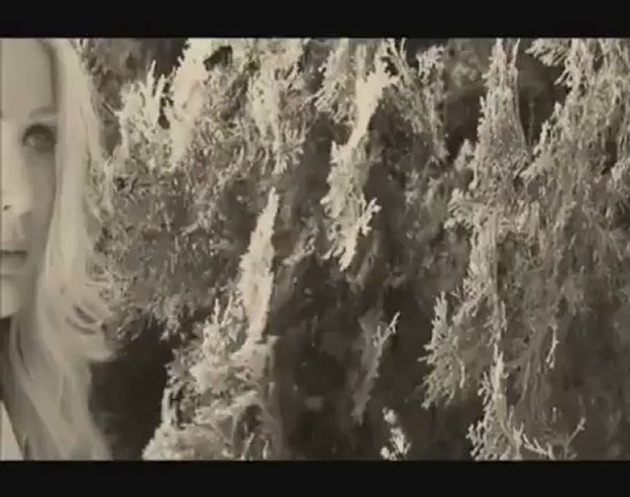 SEDA SAYAN YAGMUR ALTINTA ERİYORUM