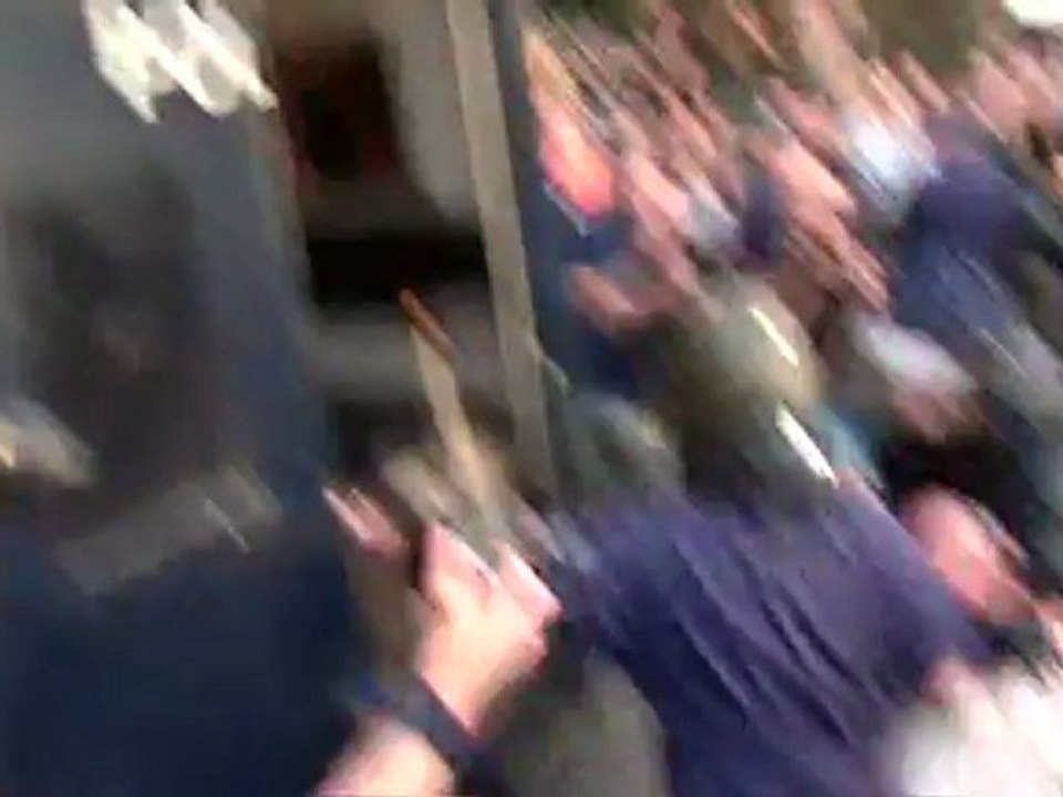 И ОПЕРАТОР НА TV+ БЕШЕ АРЕСТУВАН НА ПРОТЕСТА ЗА ГОРИТЕ