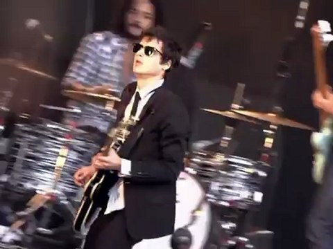 BB Brunes @ Rock en Seine 2011